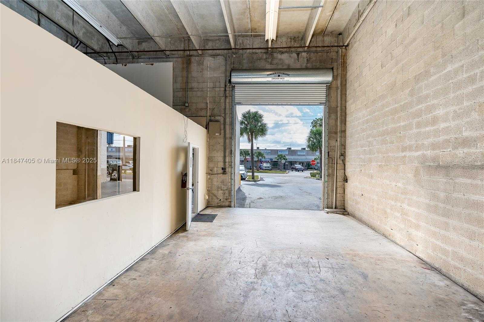Small Image of 3100 NORTH WEST 72ND AVE #106, Miami Number 6