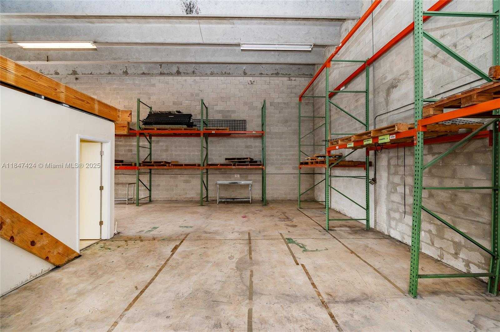Small Image of 3100 NORTH WEST 72ND AVE #106, Miami Number 10