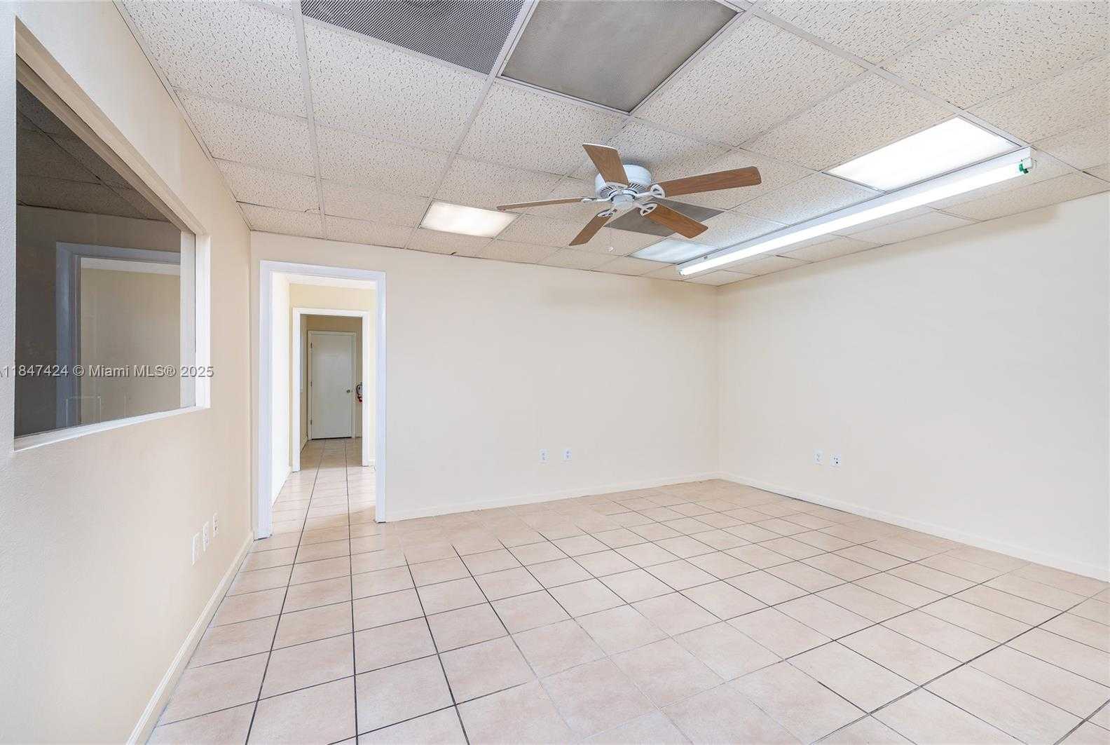 Small Image of 3100 NORTH WEST 72ND AVE #106, Miami Number 19