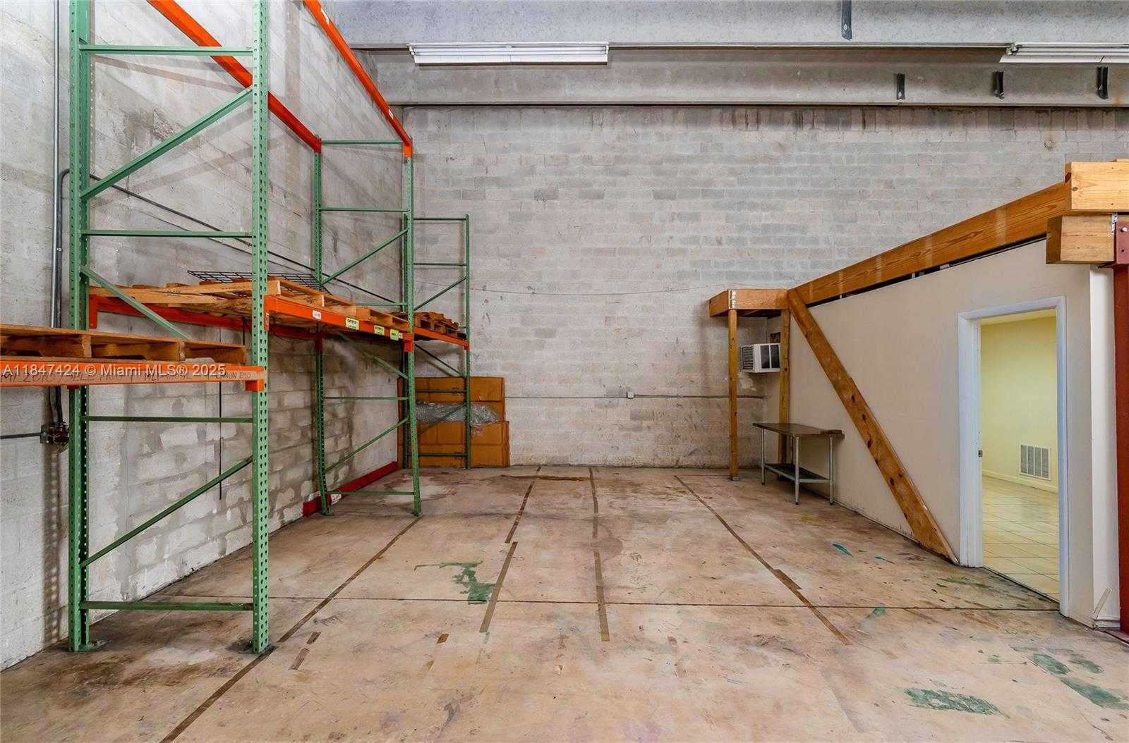 Small Image of 3100 NORTH WEST 72ND AVE #106, Miami Number 8