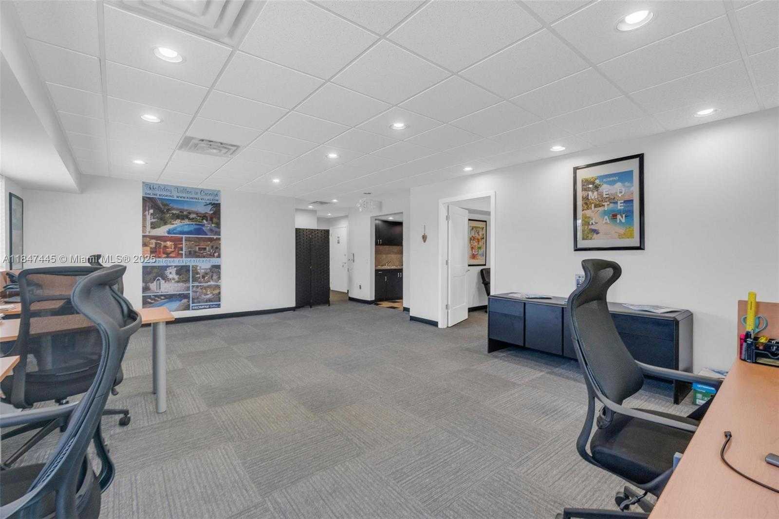 Small Image of 1222 SOUTH ANDREWS AVE #503, Fort Lauderdale Number 3