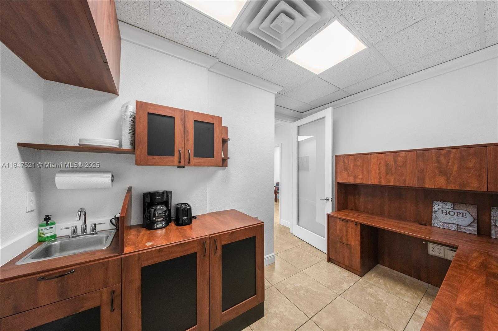 Small Image of 9560 SOUTH WEST 107TH AVE #106A, Miami Number 10