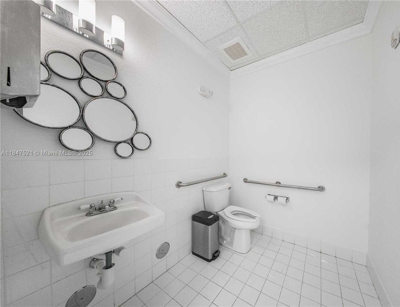Small Image of 9560 SOUTH WEST 107TH AVE #106A, Miami Number 14