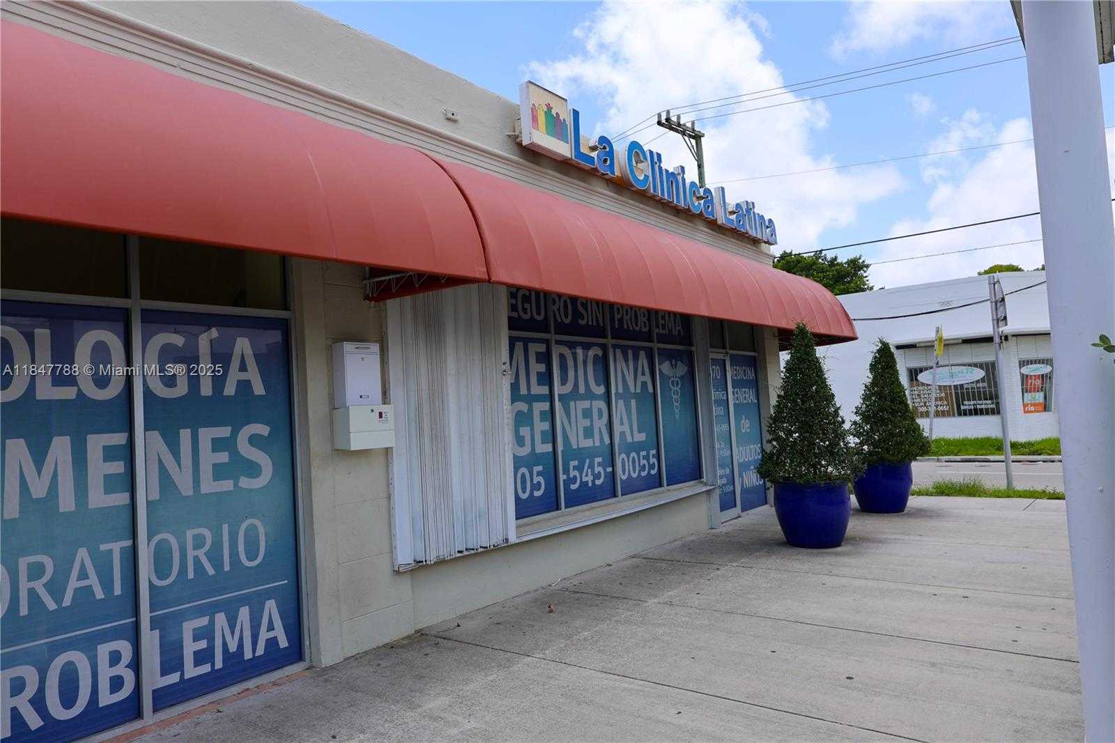 Small Image of 1058 SOUTH WEST 1ST ST, Miami Number 7