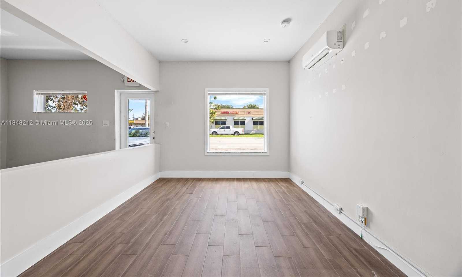 Small Image of 4151 WEST HALLANDALE BEACH BLVD, West Park Number 6