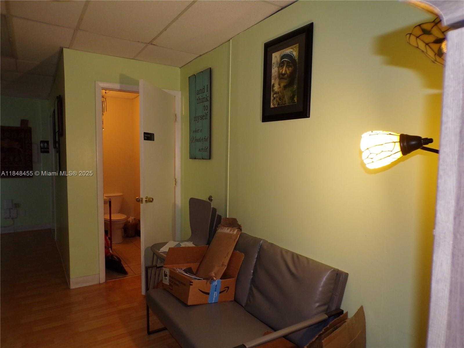 Small Image of 1900 NORTH UNIVERSITY DR #103, Pembroke Pines Number 8
