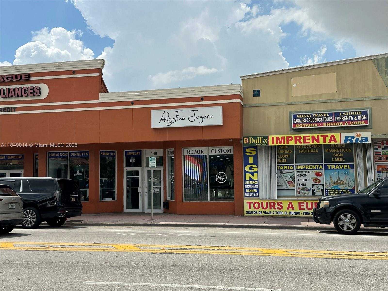 Small Image of 140 HIALEAH DR, Hialeah Number 16