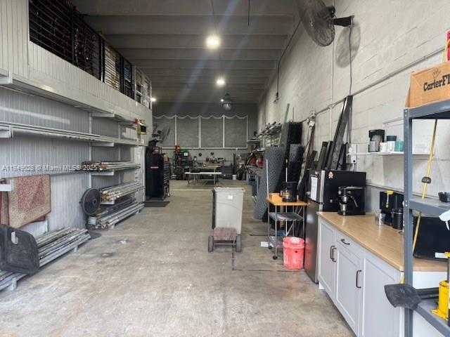 Small Image of 2109 WEST 76TH ST, Hialeah Number 6