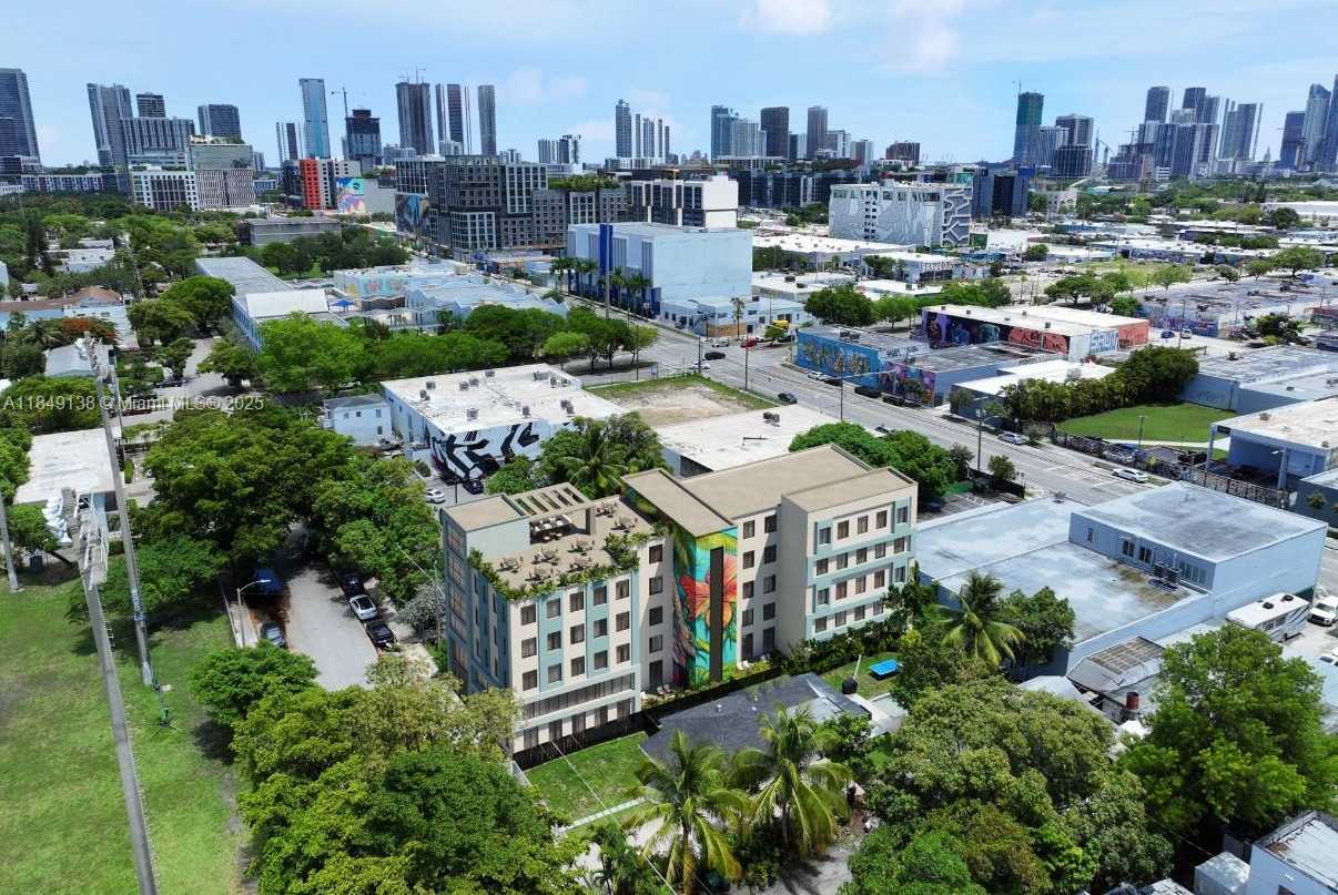 Small Image of 550 NORTH WEST 30TH ST, Miami Number 5