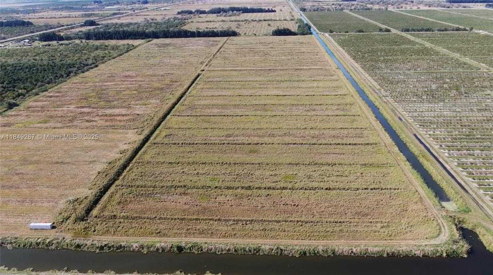 Small Image of 595 NORTH HEADER CANAL ROAD, Fort Pierce Number 13