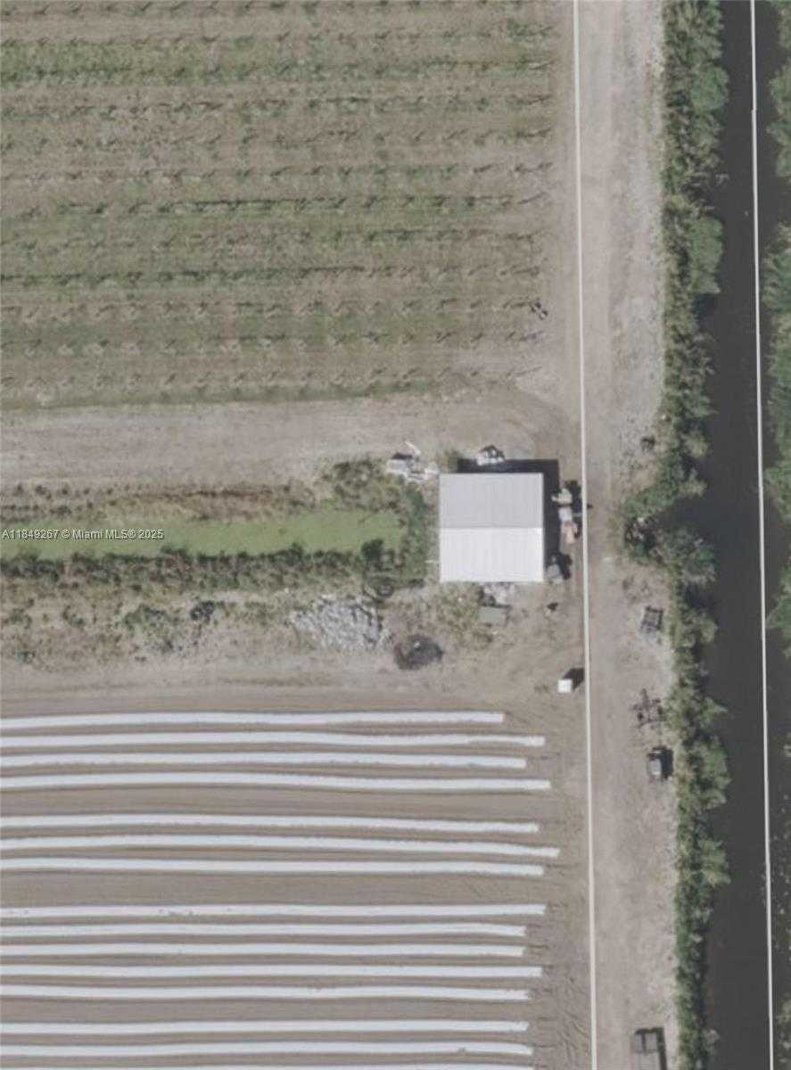 Small Image of 595 NORTH HEADER CANAL ROAD, Fort Pierce Number 14