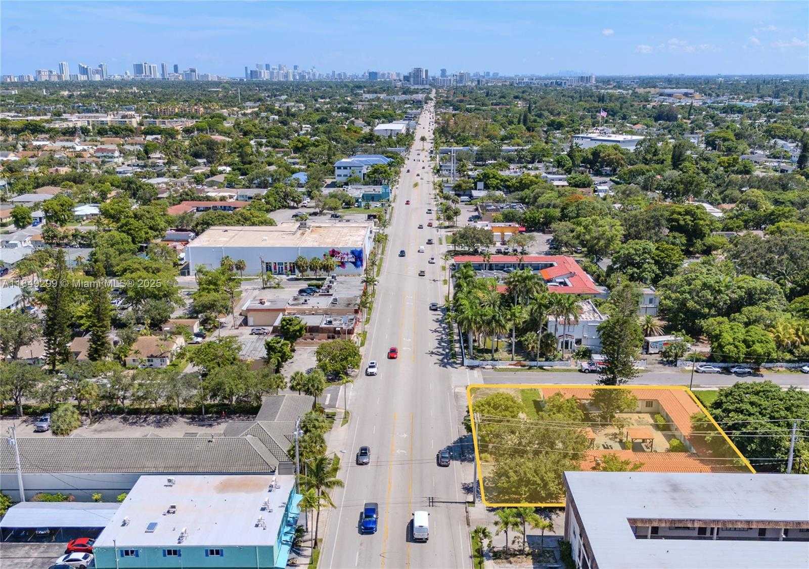 Small Image of 380 SOUTH FEDERAL HWY, Dania Beach Number 19