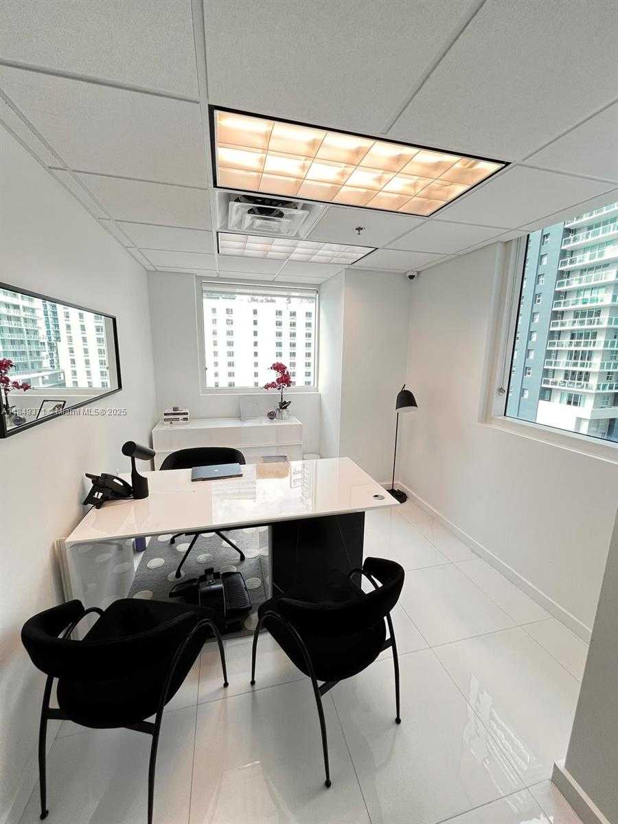 Small Image of 40 SOUTH WEST 13TH STREET #904, Miami Number 4