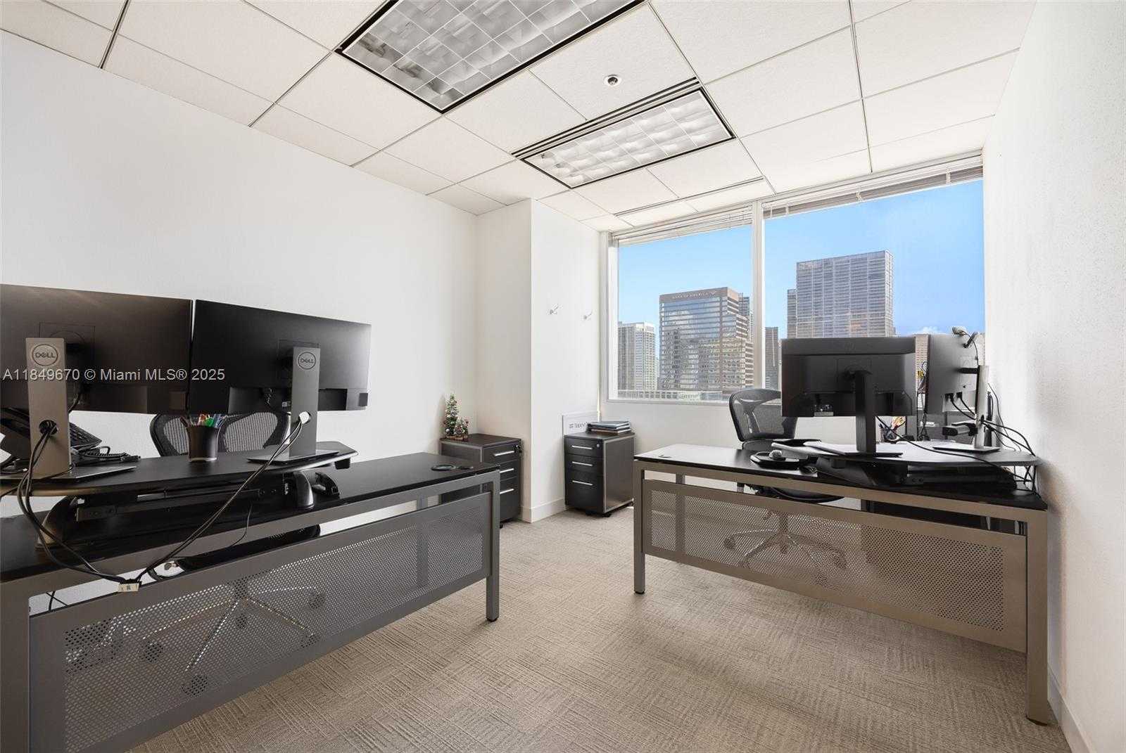 Small Image of 1001 BRICKELL BAY DR #2112, Miami Number 12