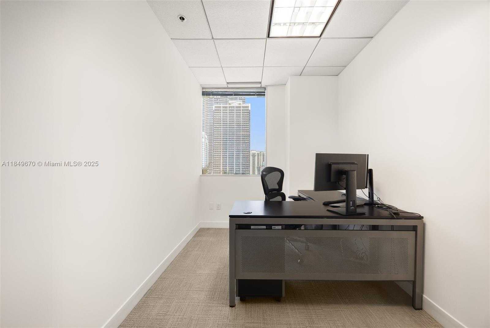 Small Image of 1001 BRICKELL BAY DR #2112, Miami Number 14