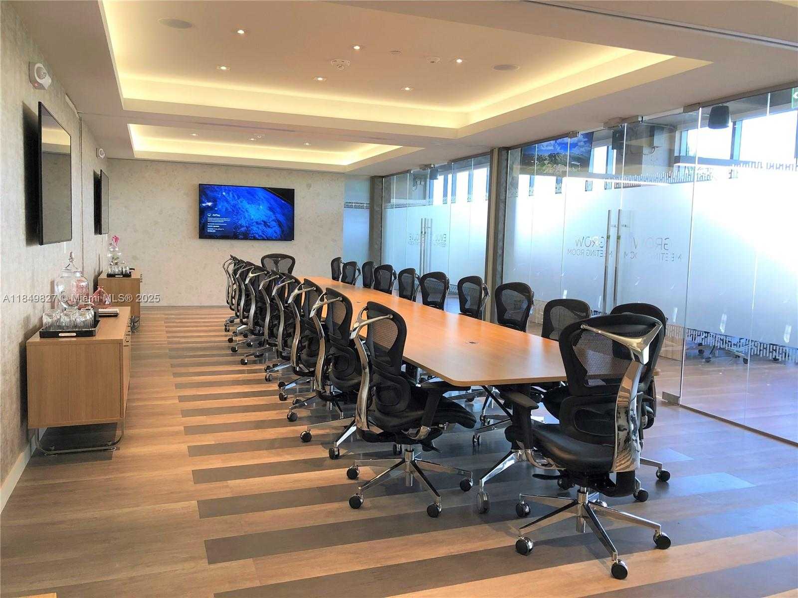 Small Image of 2980 NORTH EAST 207TH ST ##337, Aventura Number 11