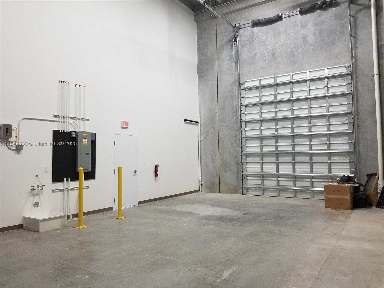 Small Image of 10891 NORTH WEST 17 ST #144, Miami Number 14