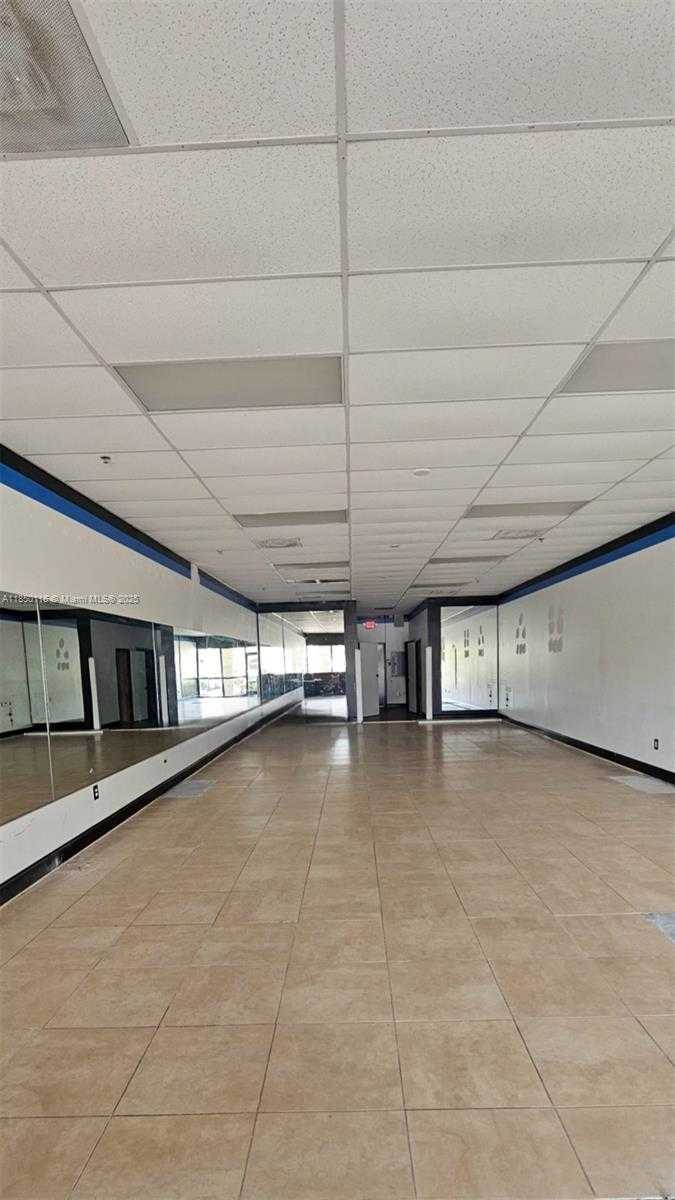Small Image of 4570 LYONS RD #105, Coconut Creek Number 4
