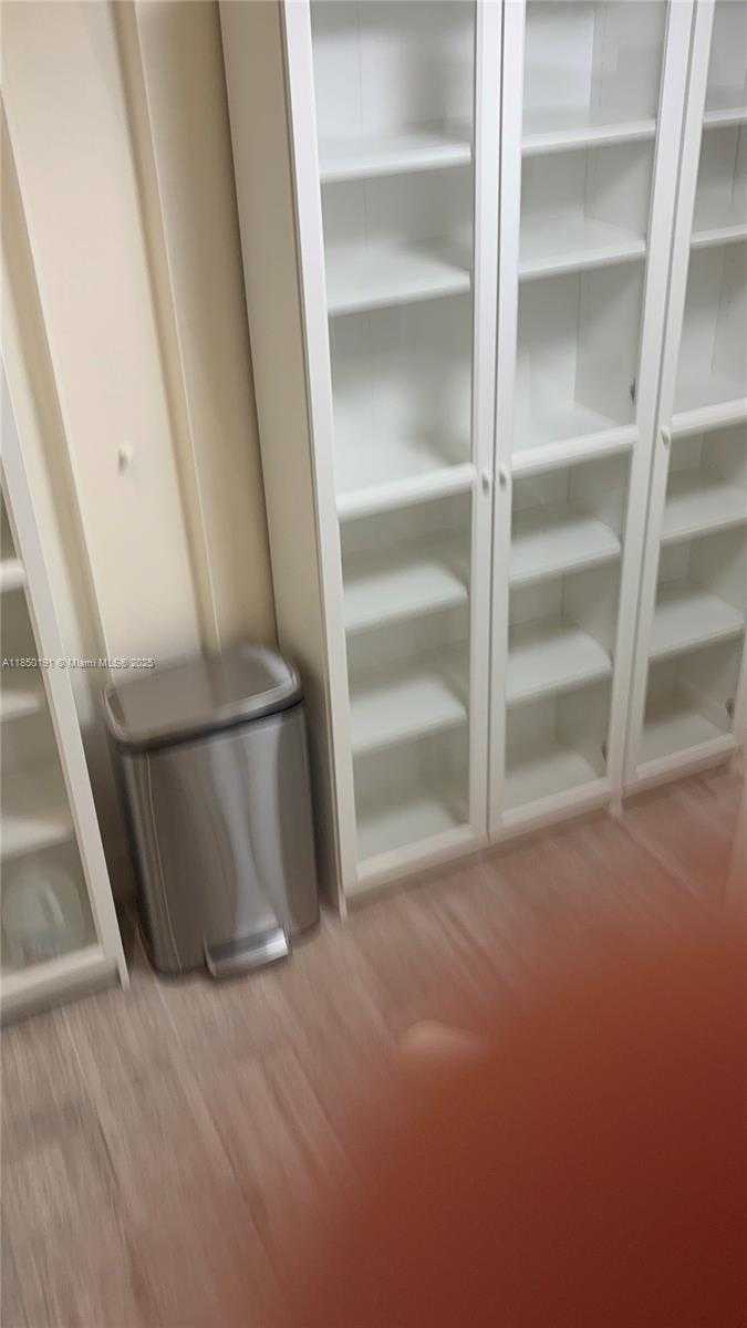 Small Image of 110 WASHINGTON AVE #CU-7, Miami Beach Number 12