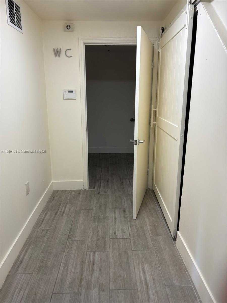 Small Image of 110 WASHINGTON AVE #CU-7, Miami Beach Number 13