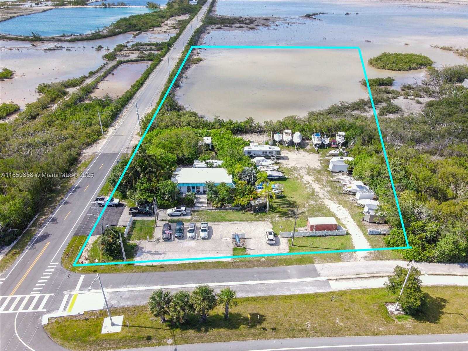 Small Image of 21423 OVERSEAS HWY, Sugarloaf Number 11