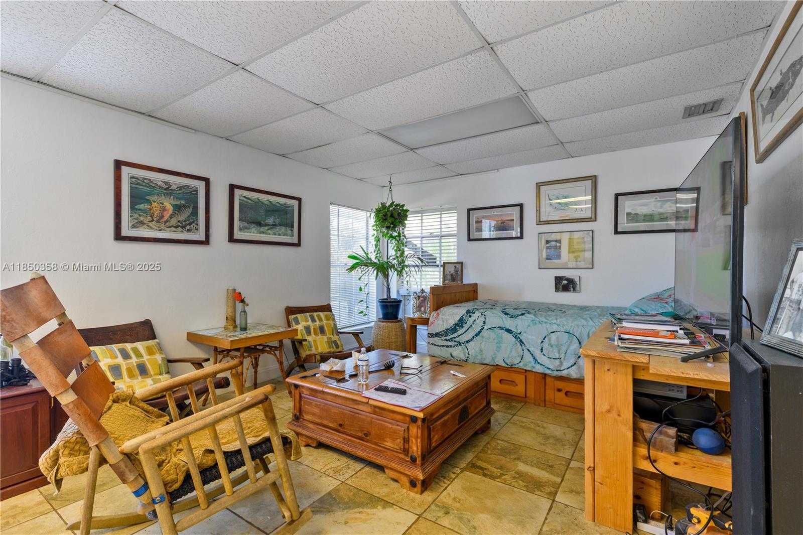 Small Image of 21423 OVERSEAS HWY, Sugarloaf Number 12