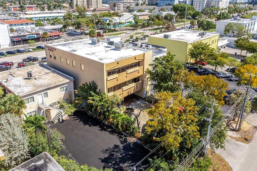 Small Image of 2826 EAST OAKLAND PARK BLVD, Out of City Number 6