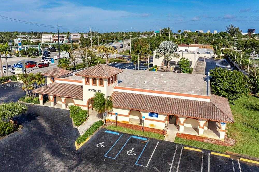 Small Image of 650 W BOYNTON BEACH, Out of City Number 7