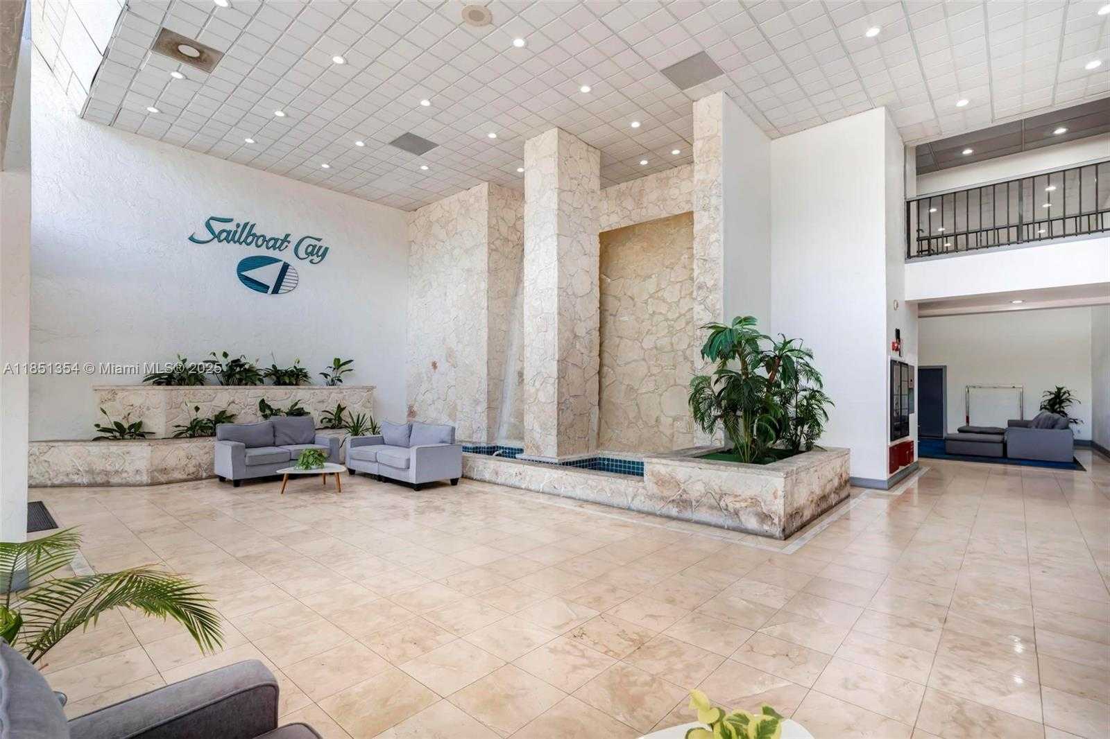 Small Image of 13499 BISCAYNE BLVD #CUM1, North Miami Number 18