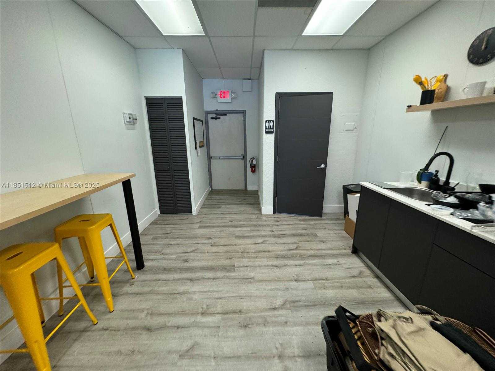 Small Image of 8235 SOUTH WEST 40TH ST #8253, Miami Number 3