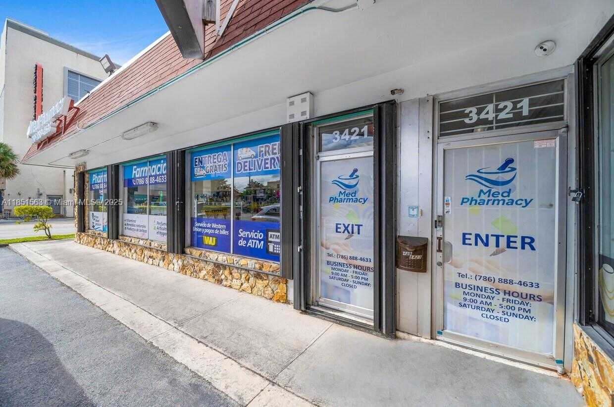 Small Image of 3401 SW 8th St, Miami, FL 33135, USA Number 4