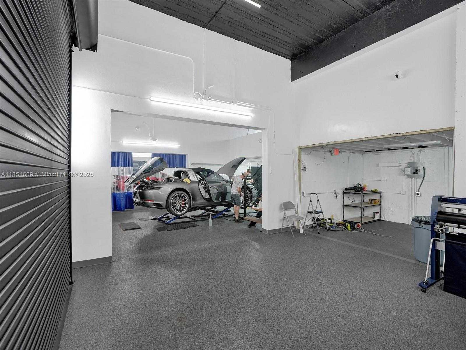 Small Image of 15 NORTH WEST 9TH AVE, Fort Lauderdale Number 12