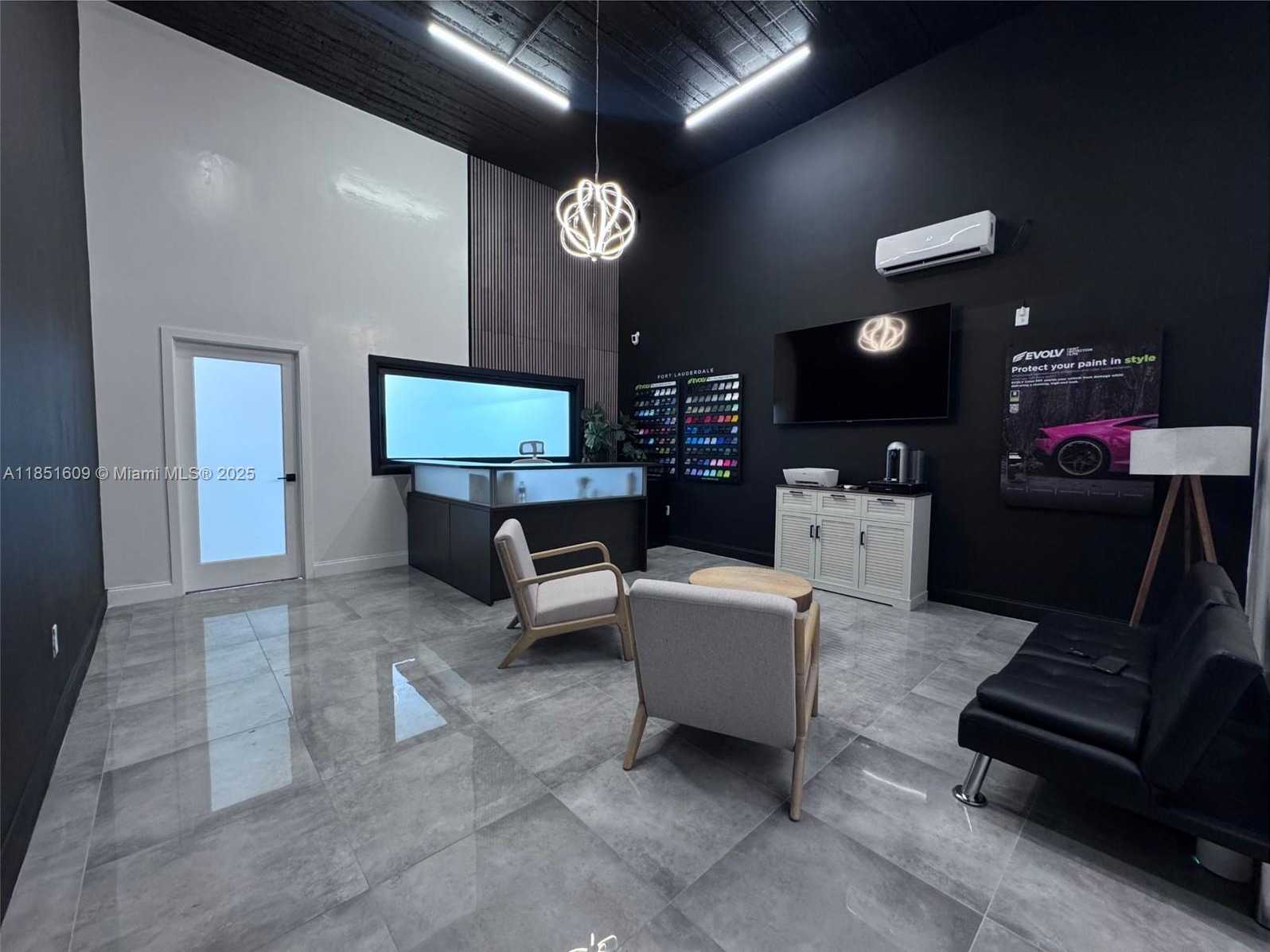 Small Image of 15 NORTH WEST 9TH AVE, Fort Lauderdale Number 2
