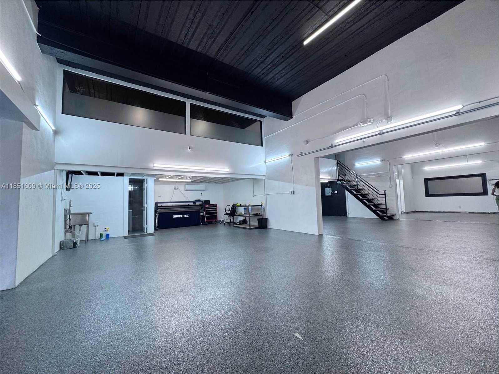 Small Image of 15 NORTH WEST 9TH AVE, Fort Lauderdale Number 3