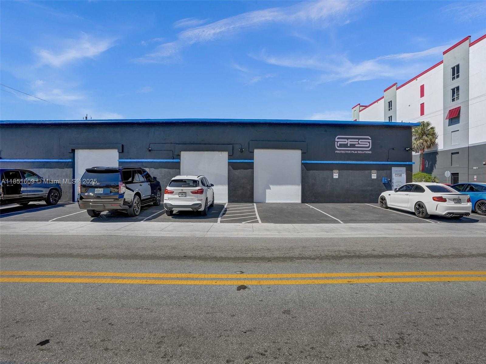 Small Image of 15 NORTH WEST 9TH AVE, Fort Lauderdale Number 32