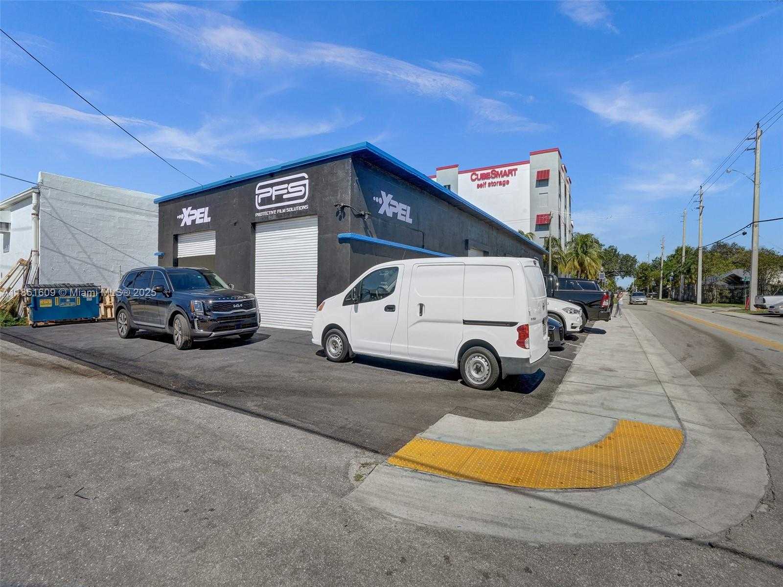Small Image of 15 NORTH WEST 9TH AVE, Fort Lauderdale Number 38