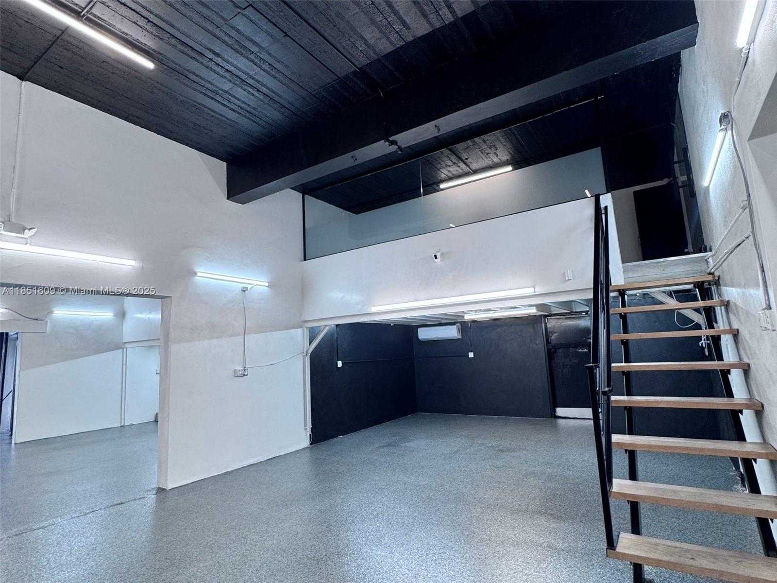 Small Image of 15 NORTH WEST 9TH AVE, Fort Lauderdale Number 4