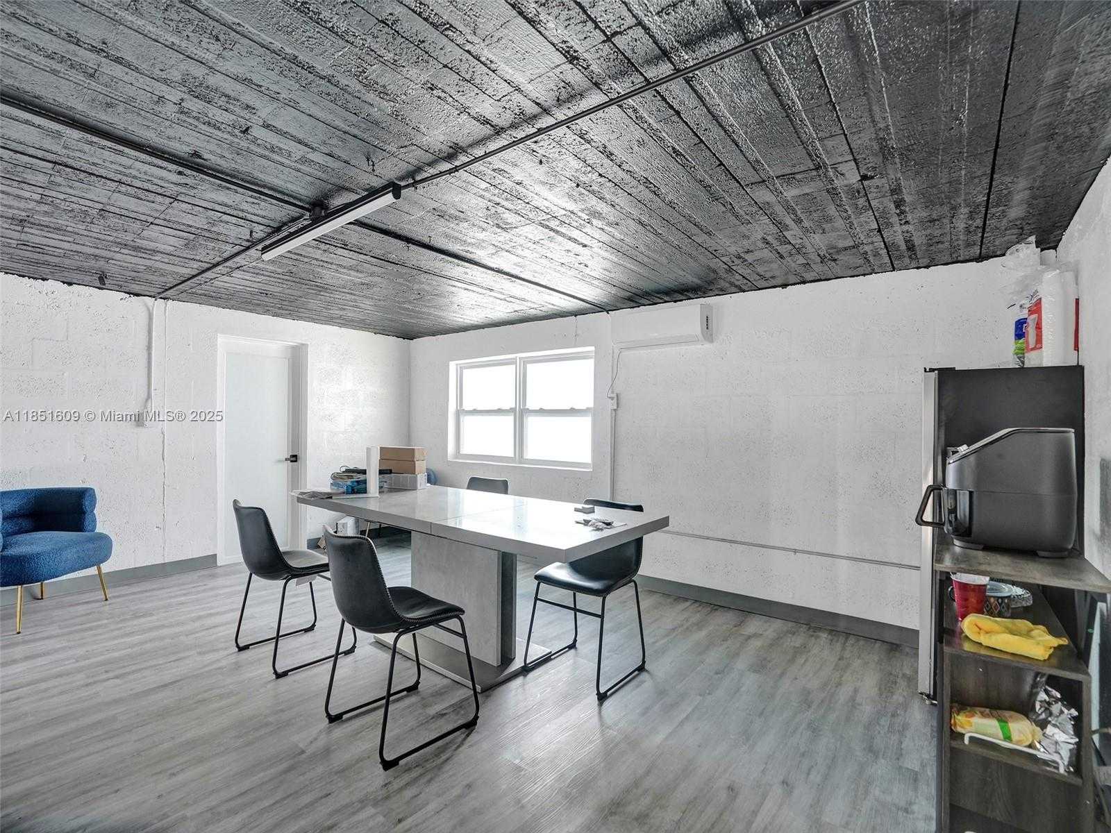 Small Image of 15 NORTH WEST 9TH AVE, Fort Lauderdale Number 48