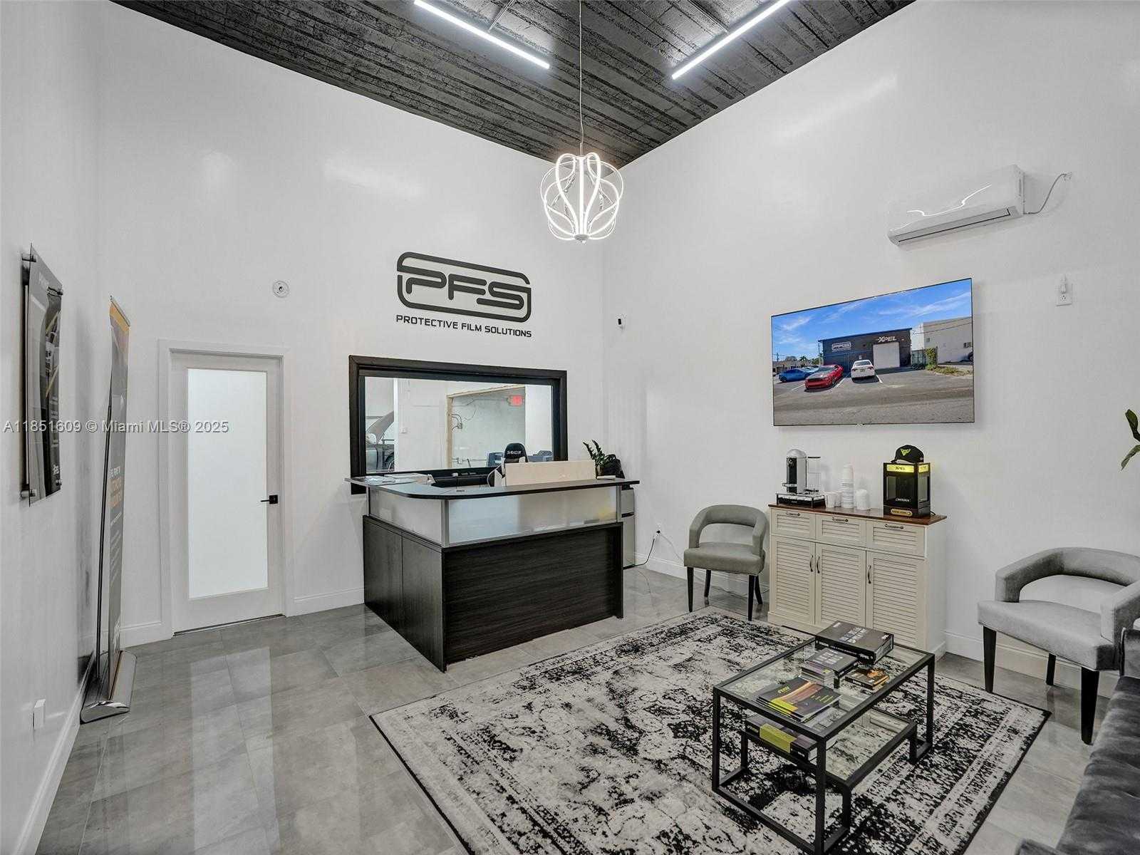 Small Image of 15 NORTH WEST 9TH AVE, Fort Lauderdale Number 49