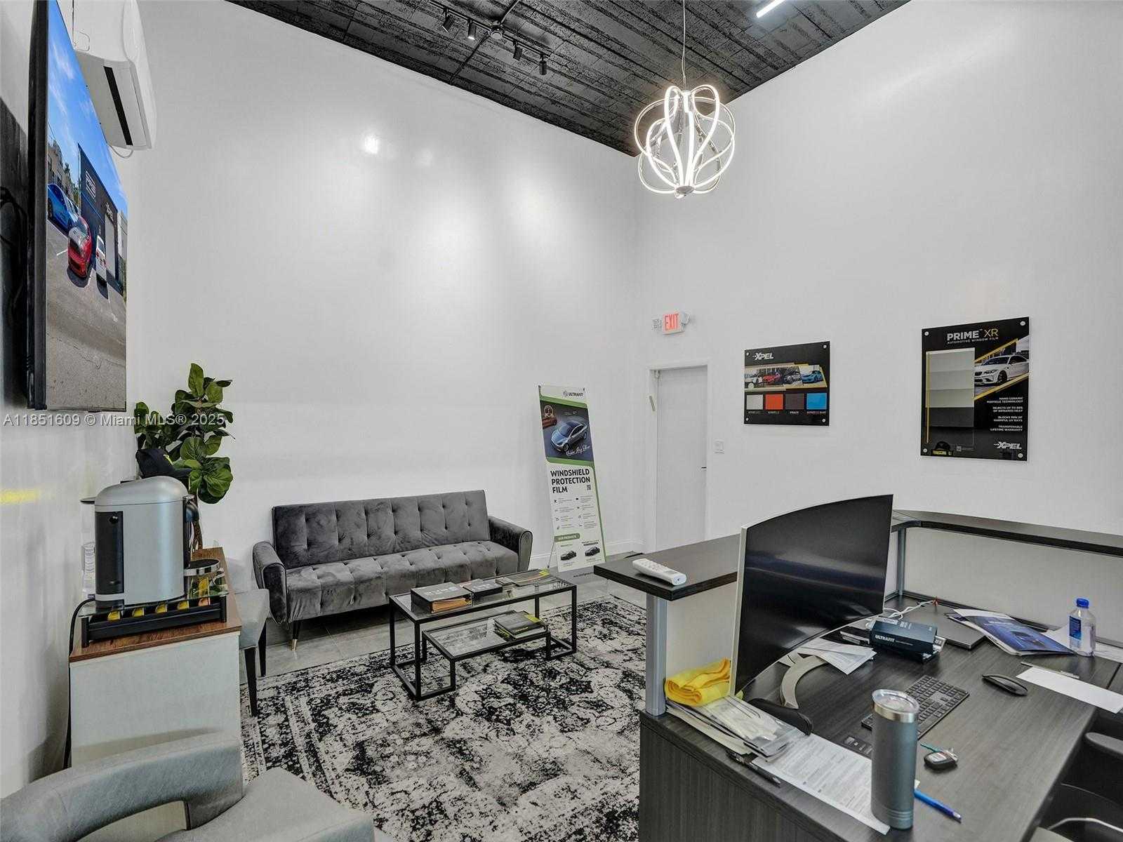 Small Image of 15 NORTH WEST 9TH AVE, Fort Lauderdale Number 50