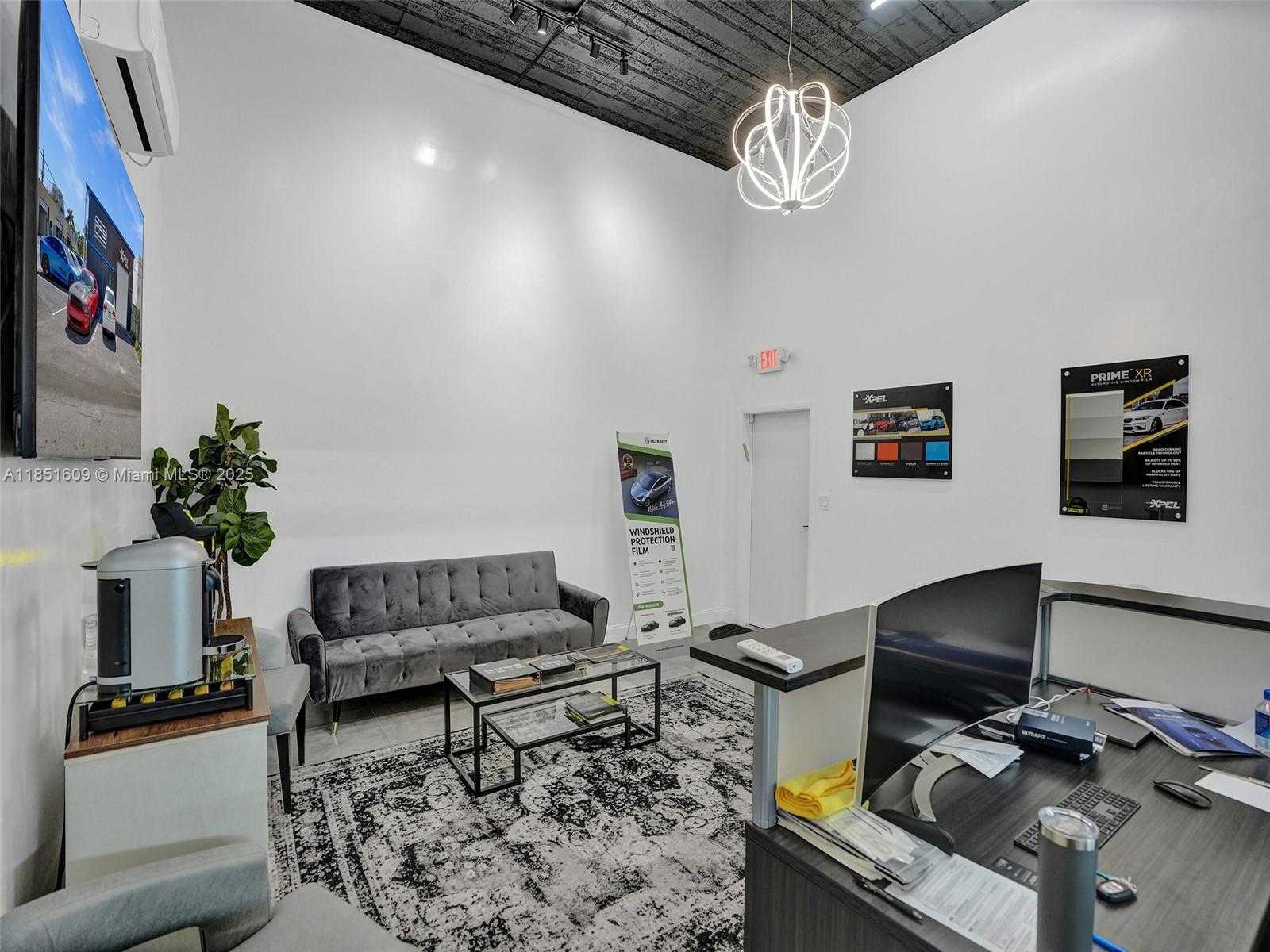 Small Image of 15 NORTH WEST 9TH AVE, Fort Lauderdale Number 57