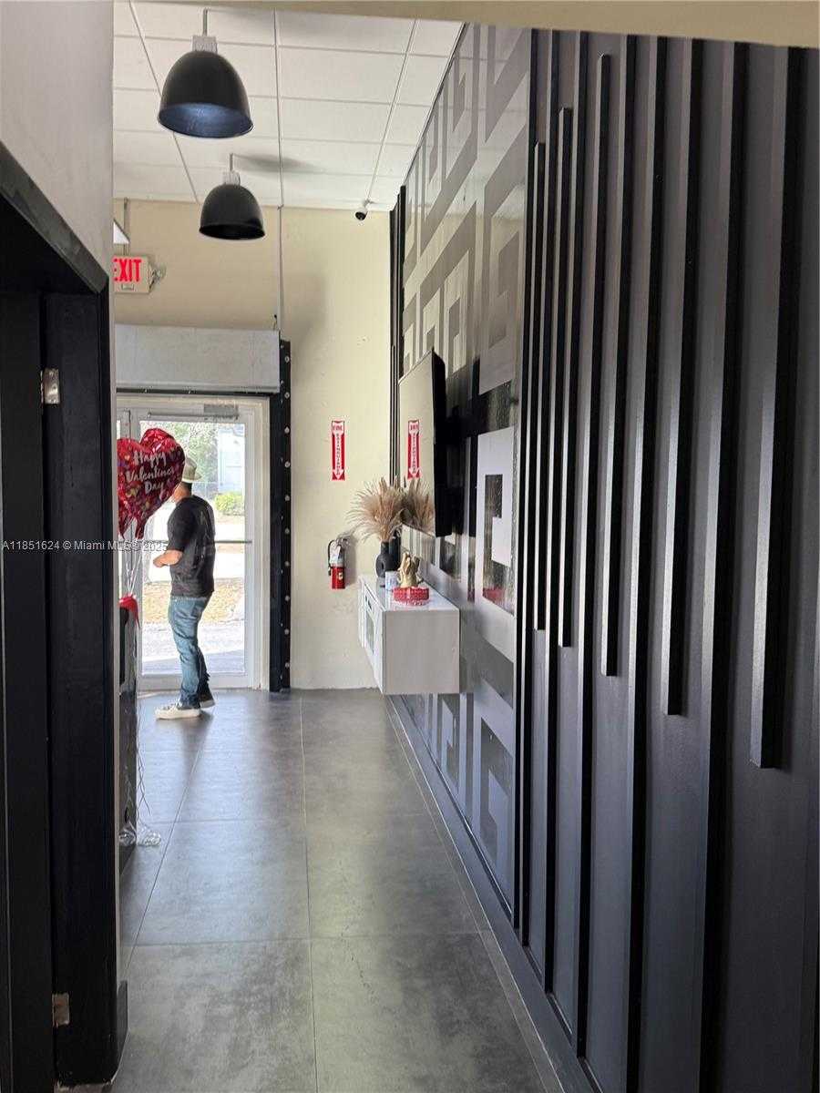 Small Image of 4960 NORTH WEST 165TH ST #B1, Miami Gardens Number 15