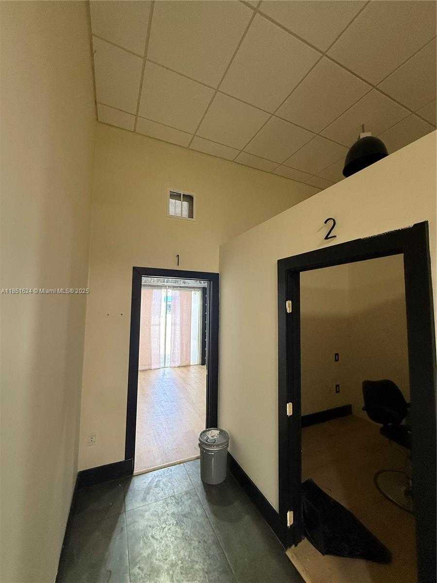 Small Image of 4960 NORTH WEST 165TH ST #B1, Miami Gardens Number 18