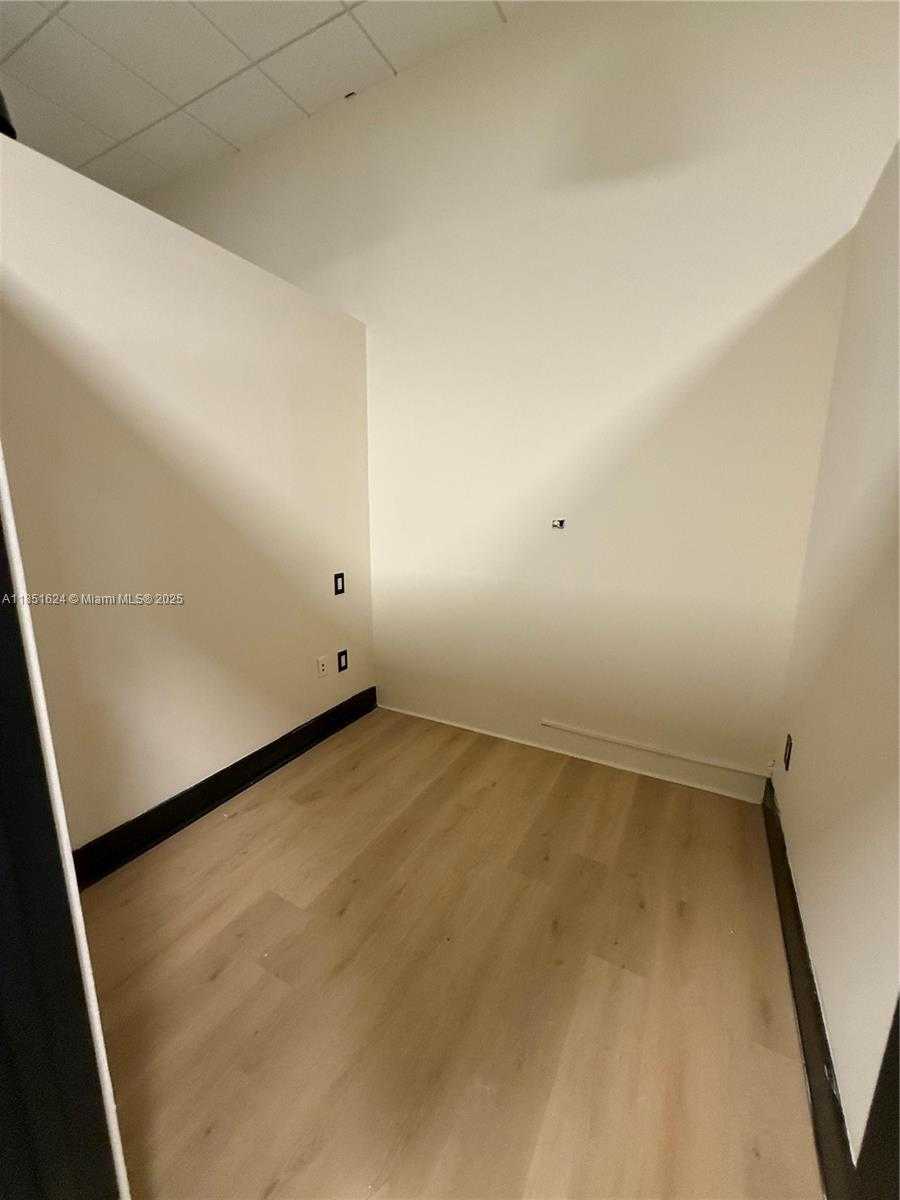 Small Image of 4960 NORTH WEST 165TH ST #B1, Miami Gardens Number 20