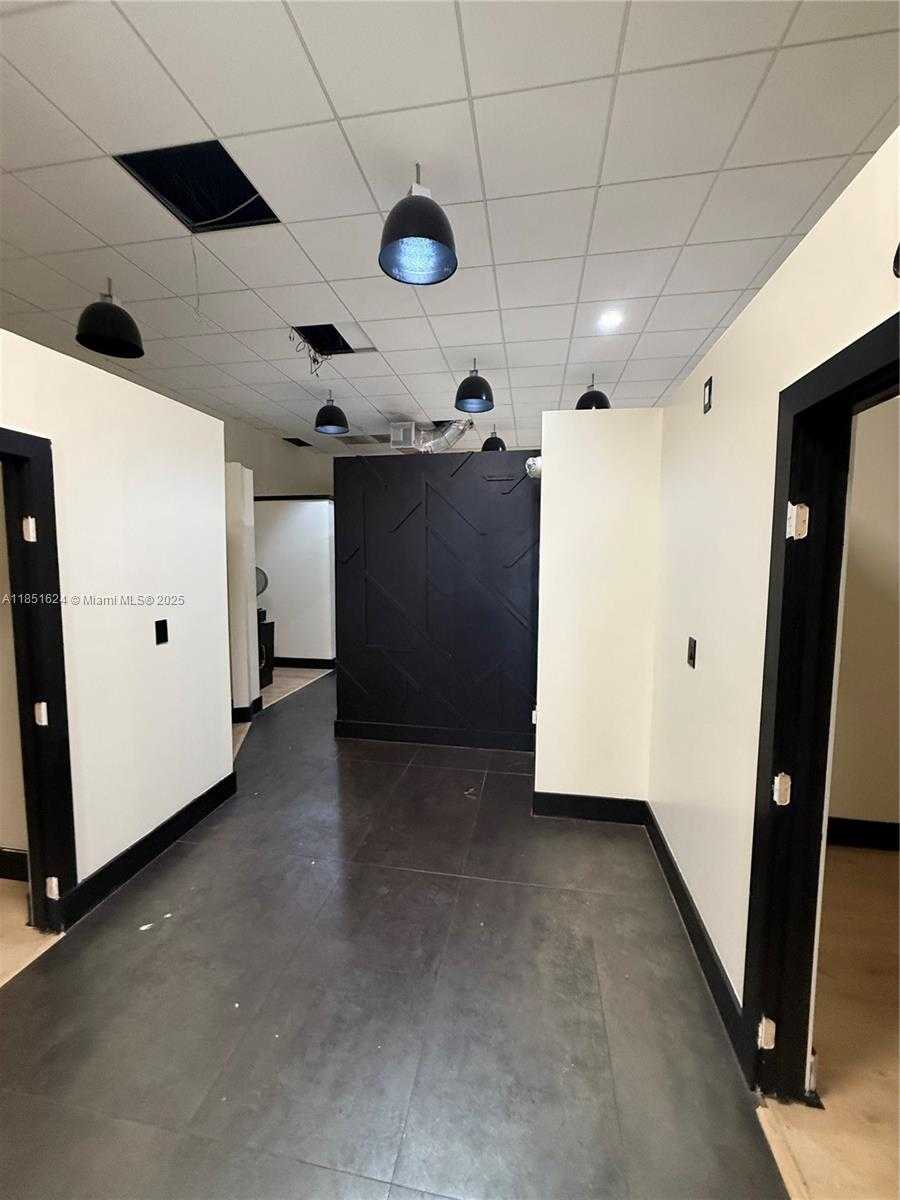Small Image of 4960 NORTH WEST 165TH ST #B1, Miami Gardens Number 23