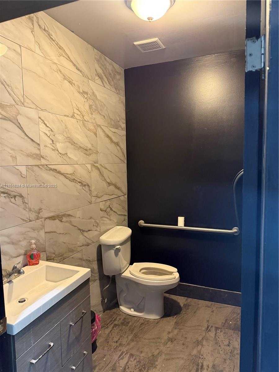 Small Image of 4960 NORTH WEST 165TH ST #B1, Miami Gardens Number 31