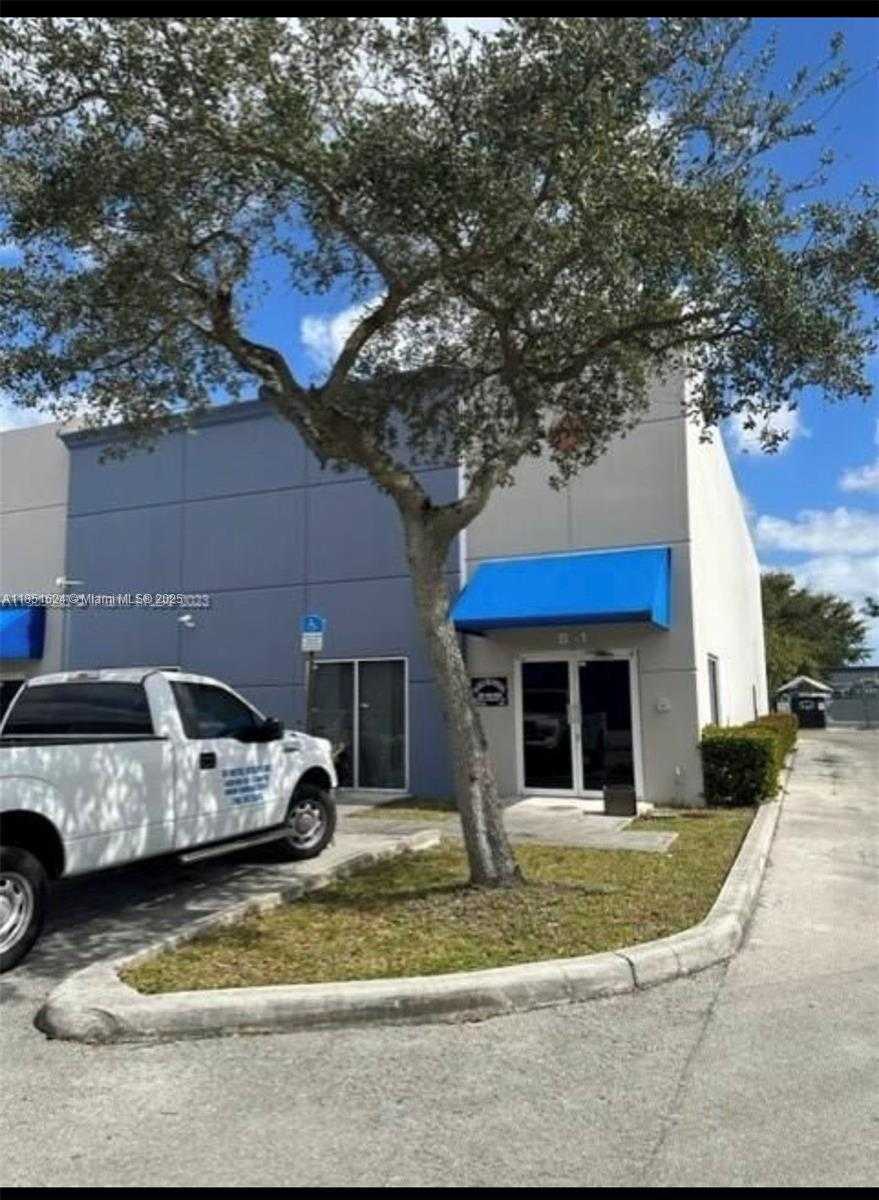 Small Image of 4960 NORTH WEST 165TH ST #B1, Miami Gardens Number 5