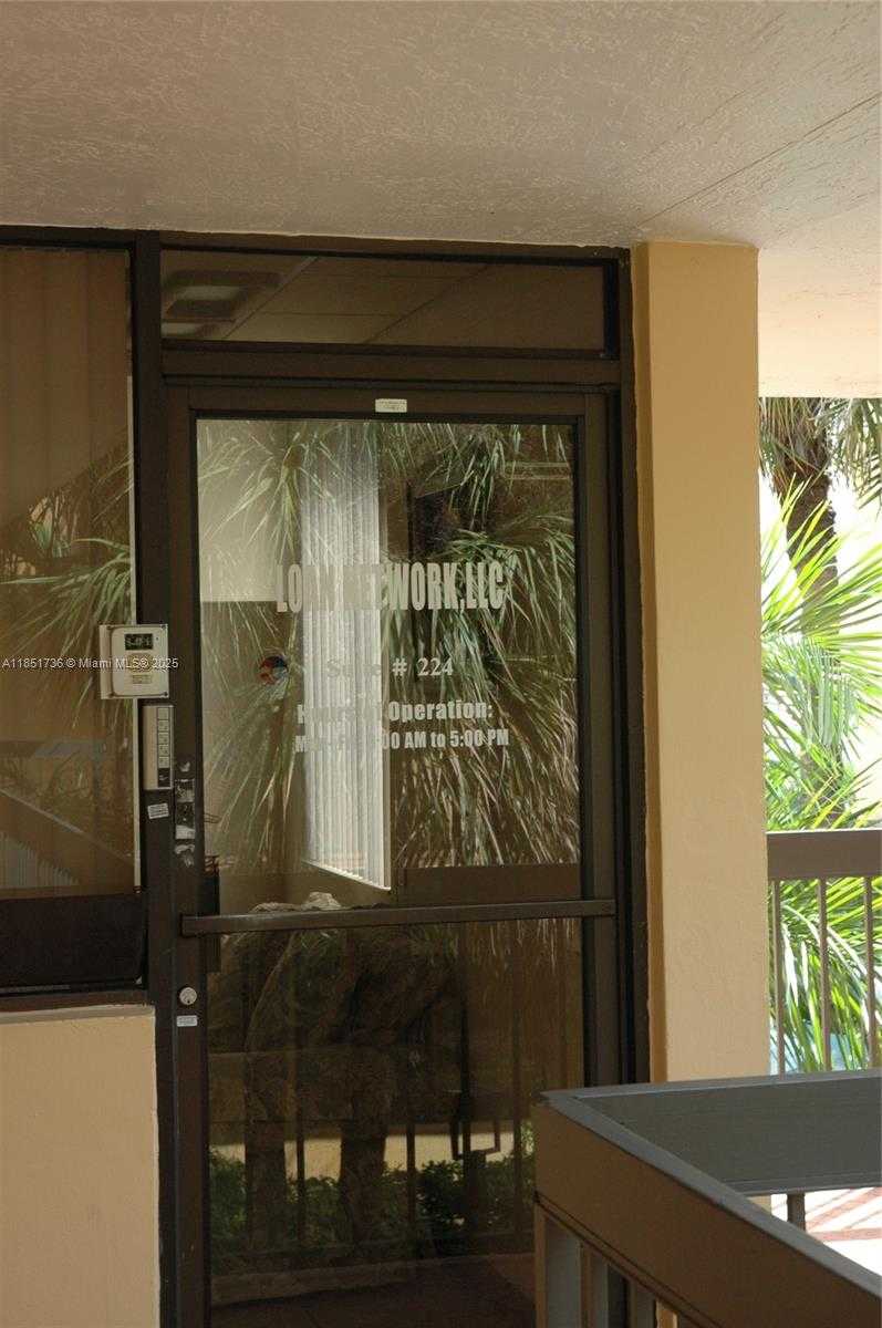 Small Image of 7600 WEST 20TH AVE #108, Hialeah Number 2