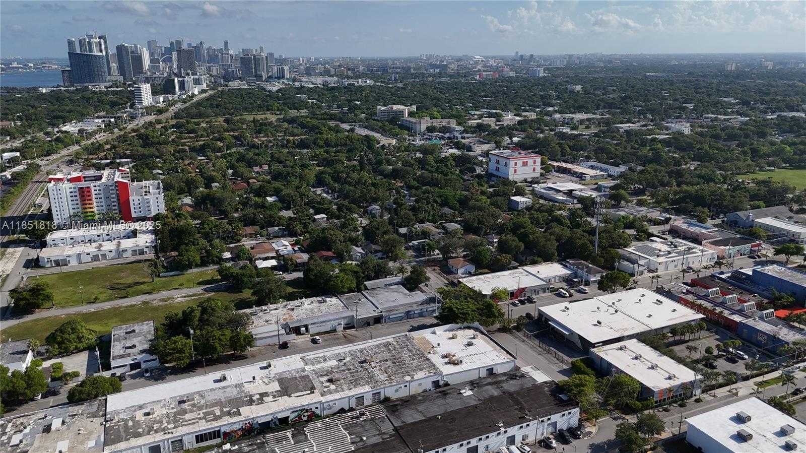 Small Image of 307 NORTH EAST 59TH ST, Miami Number 2