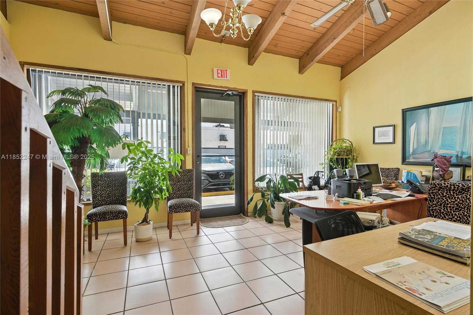 Small Image of 9020 SOUTH WEST 152ND ST, Palmetto Bay Number 14